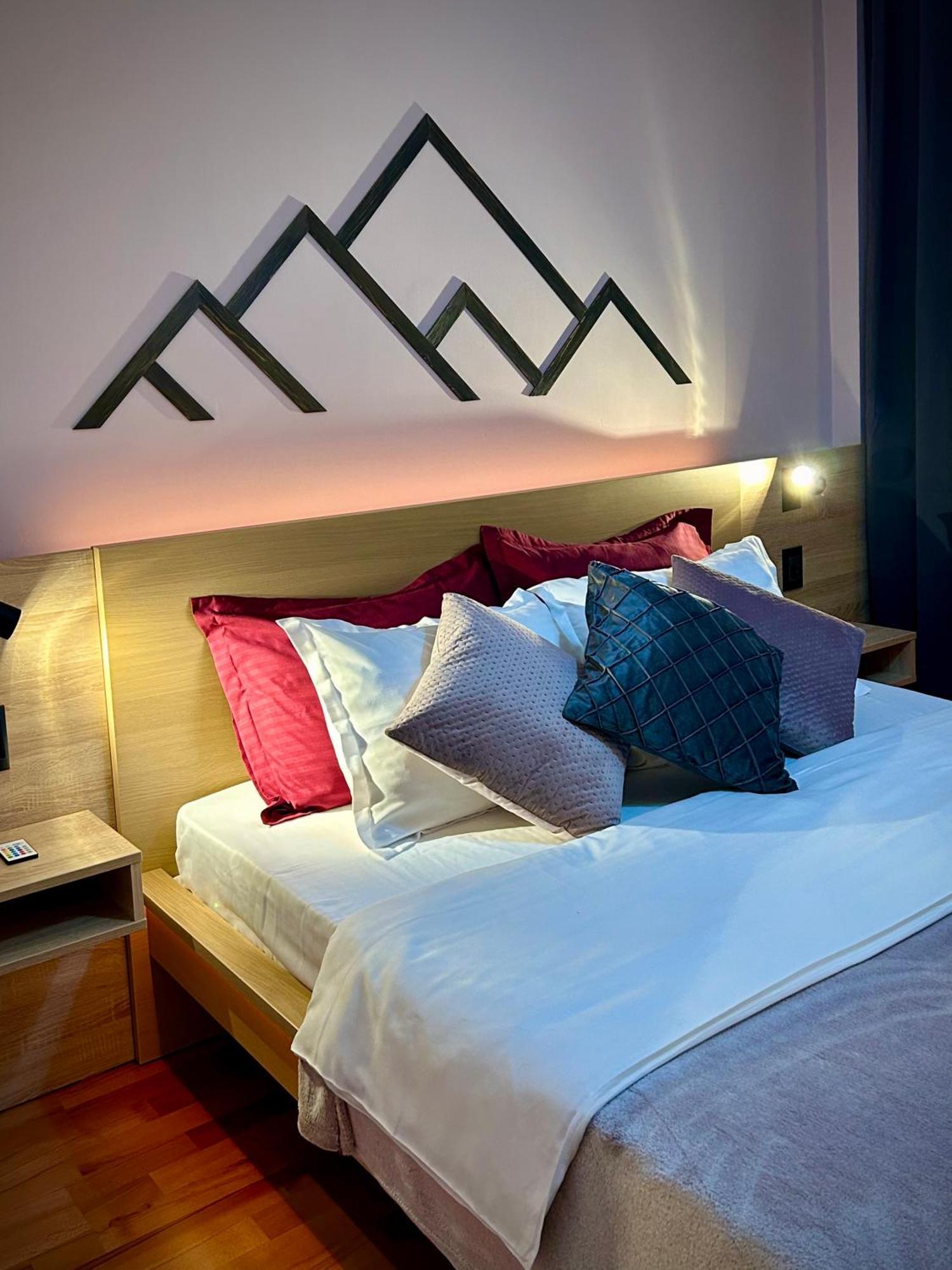 Blue Mountain Residence Brasov Room photo